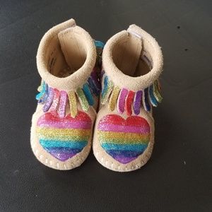Infant size 1 minnetonka mocassins